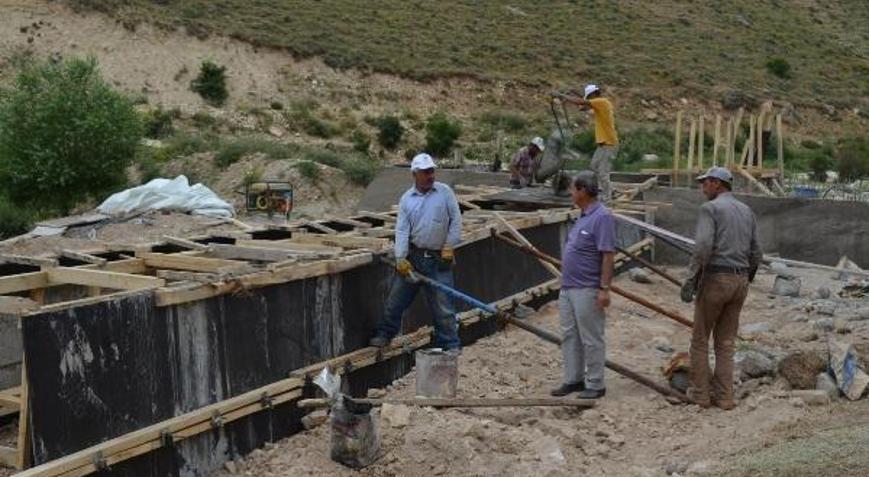 Adilcevaz’da içme ve sulama suyu çalışması