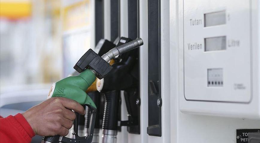 Benzine 15 kuruş indirim geldi