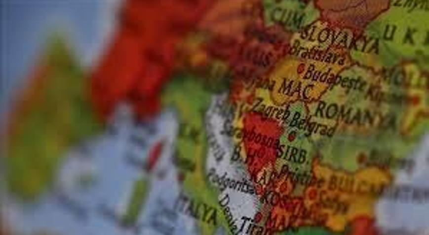 Bosna-Hersek Hakkında Bilgiler; Bosna-Hersek Bayrağı Anlamı, 2025 Nüfusu, Başkenti, Para Birimi Ve Saat Farkı