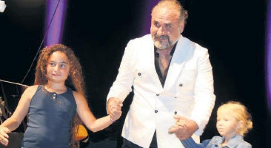 Ünlü tenorden Ertaş türküsü