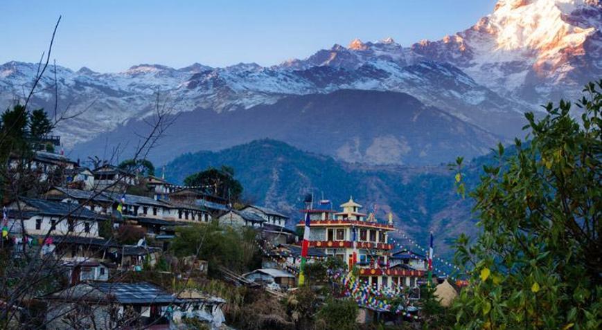 Nepal Hakkında Bilgiler; Nepal Bayrağı Anlamı, 2026 Nüfusu, Başkenti, Para Birimi Ve Saat Farkı
