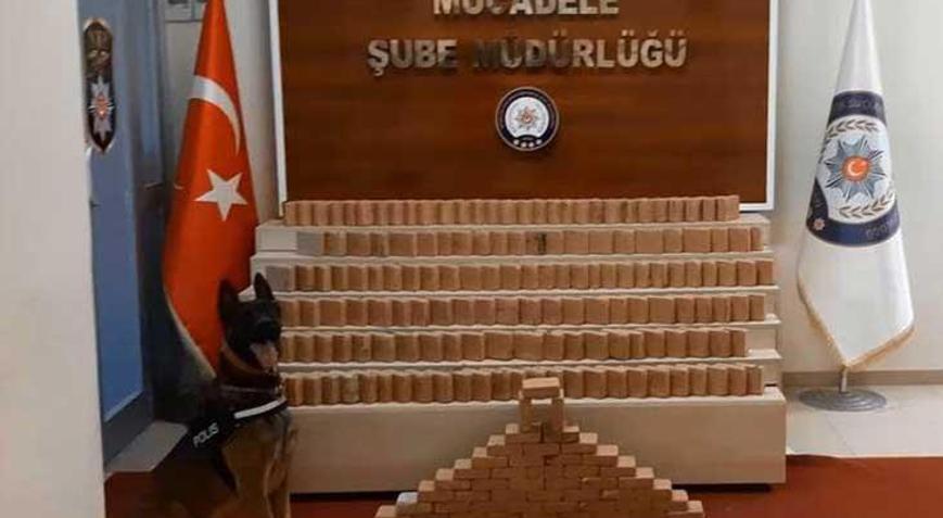 Vanda 102 kilo eroin ele geçirildi