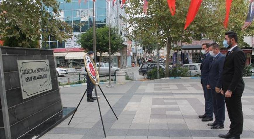 Manyasta Muhtarlar Günü, sade bir tören ile kutlandı