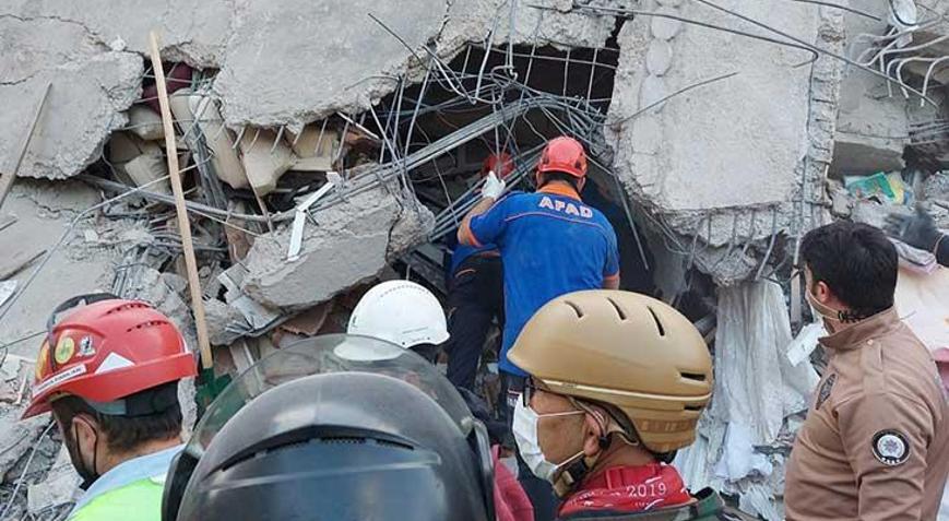 Son dakika... AFAD, İzmirdeki depreme ilişkin son bilgileri paylaştı