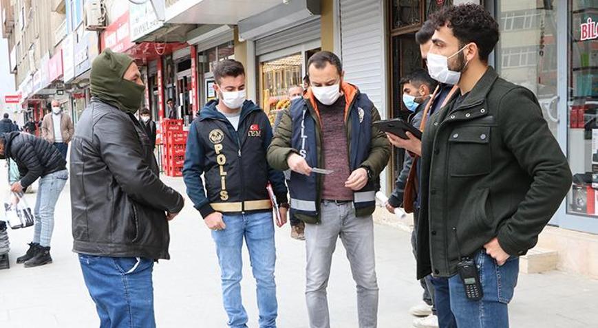 Hakkaride sigara yasağı ve maske denetimi