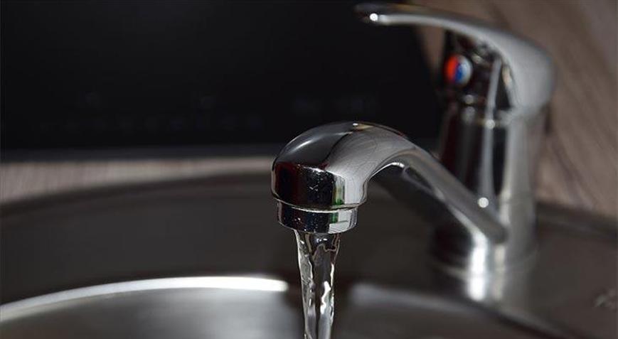 İzmirde suya yüzde 15 zam yapıldı