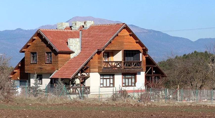 Bir evde normalin üzerinde insan varsa herkese ceza uygulanacak