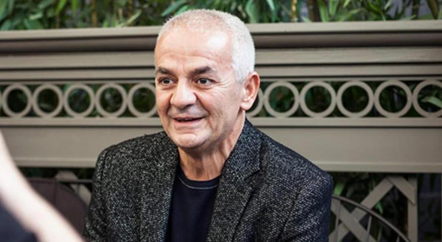 Zafer Algöz kimdir, kaç yaşında Zafer Algöz Filmleri - Tiyatro oyunları - Kitapları