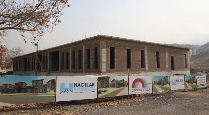 Hacılarda Aile Sağlığı merkezi inşaatı devam ediyor