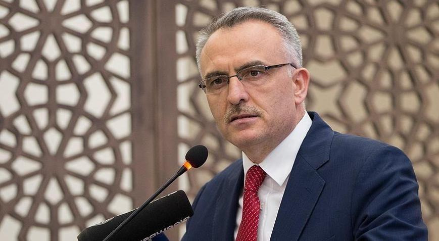 Naci Ağbal ekonomistlerle bir araya geldi