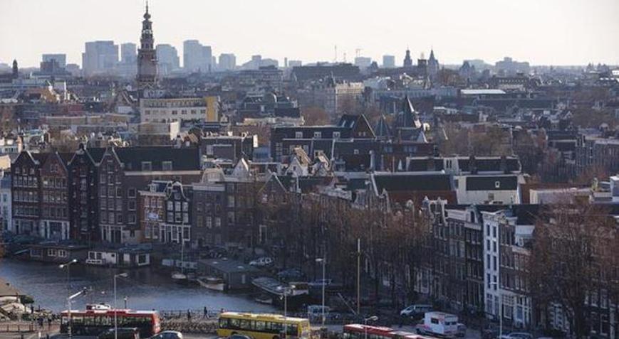 Amsterdam Londrayı geride bıraktı