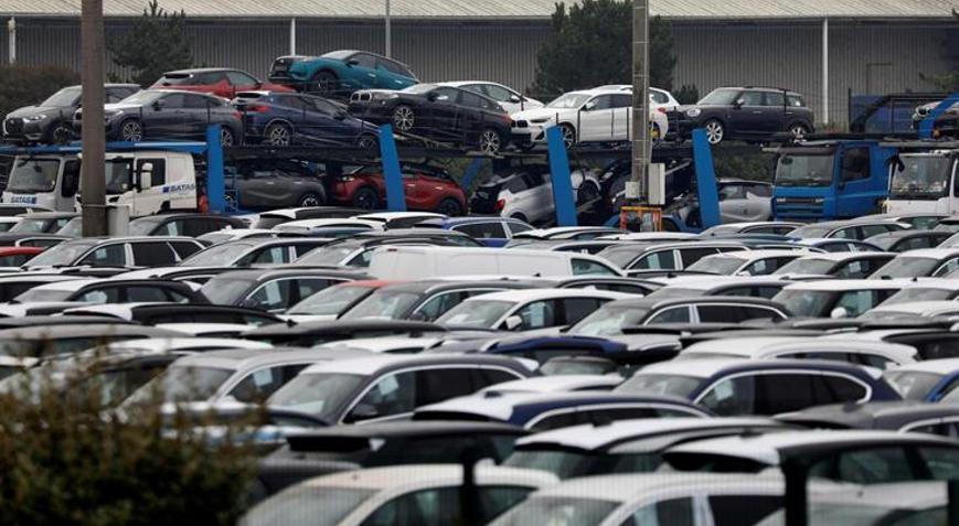 ABde otomobil satışları sert düştü