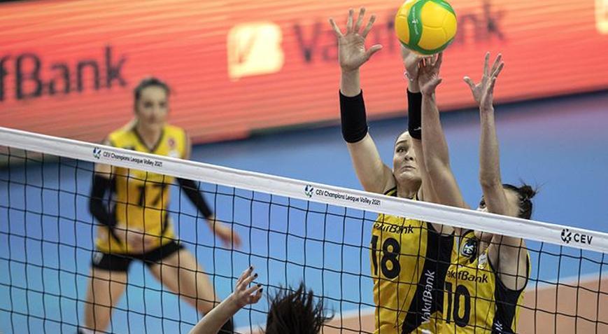 VakıfBank, üst üste dokuzuncu kez yarı finalde