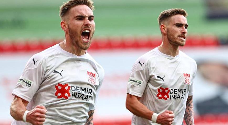 Sivassporda Tyler Boyd patlaması Tarihe geçti...