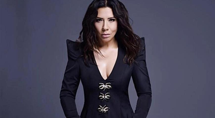 Işın Karaca kimdir Işın Karacanın yaşı kaç, nereli İşte müzik kariyeri