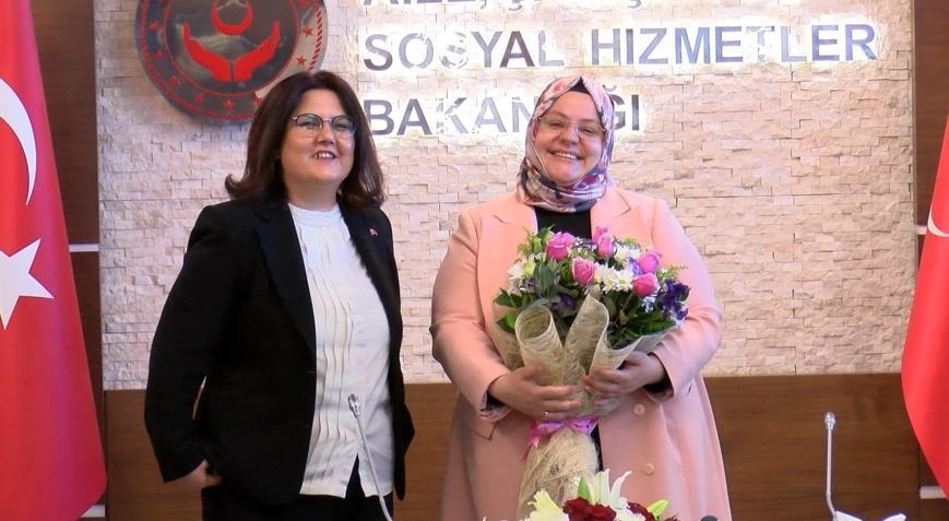Aile ve Sosyal Hizmetler Bakanlığınde devir teslim töreni
