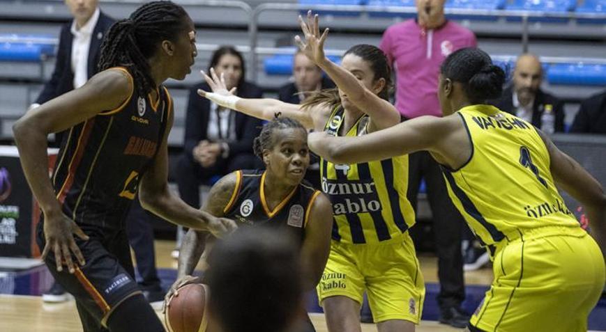 Fenerbahçe Öznur Kablo derbiyi kazanırsa şampiyon