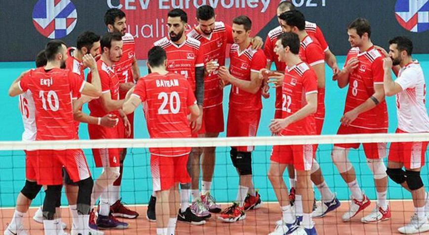 A Milli Voleybol Takımı hazırlıklarını sürdürüyor