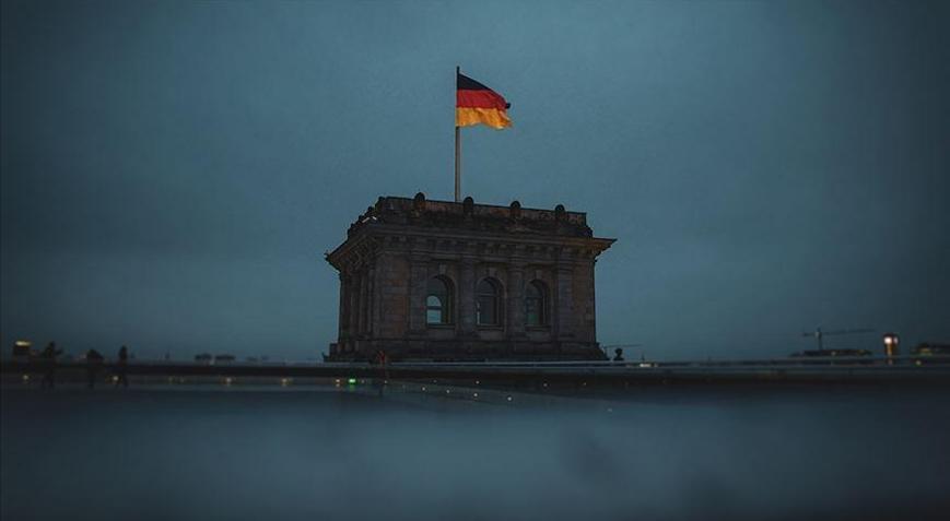 Alman ekonomisi beklentilerin üzerinde küçüldü