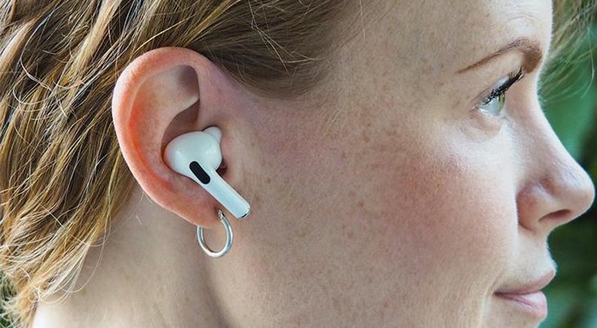 Apple, kameralı AirPodsu yanlışlıkla sızdırmış olabilir