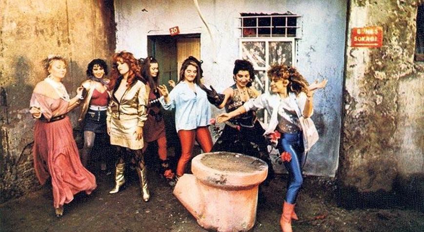 Atıf Yılmaz filmleriyle beyazperdede buluşma şansı