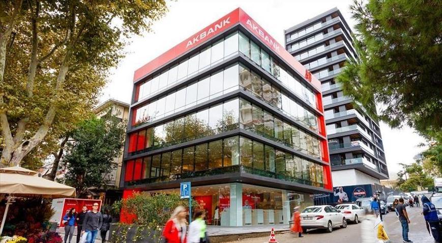 Akbanktan hizmet kesintilerine ilişkin açıklama