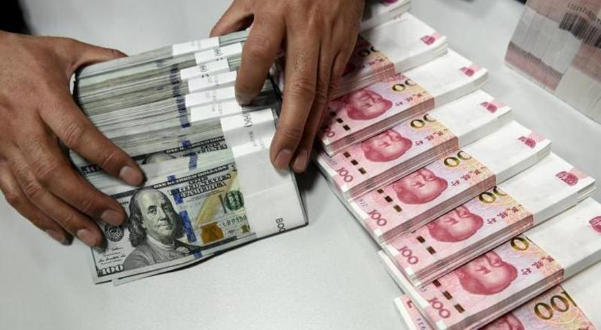 Yuan, dolar karşısında geriledi