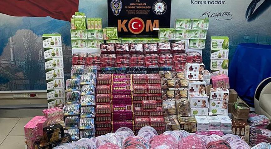 Hatayda 10 bin gümrük kaçağı kişisel bakım ürünü ele geçirildi