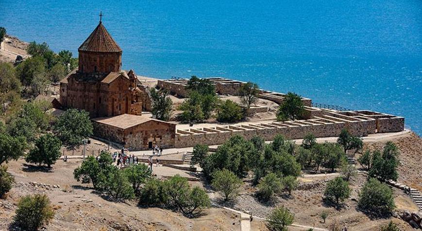 Akdamar Kilisesi 9. ayine ev sahipliği yapacak
