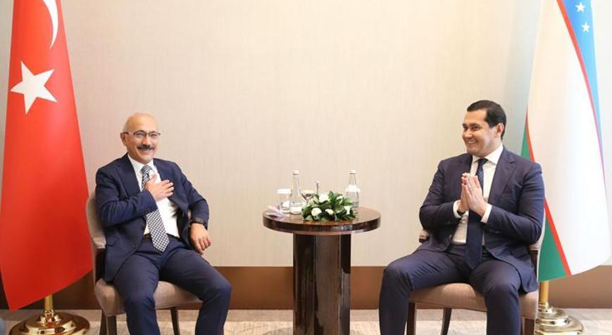 Lütfi Elvan, Özbekistan Başbakan Yardımcısı Umurzakov ile görüştü