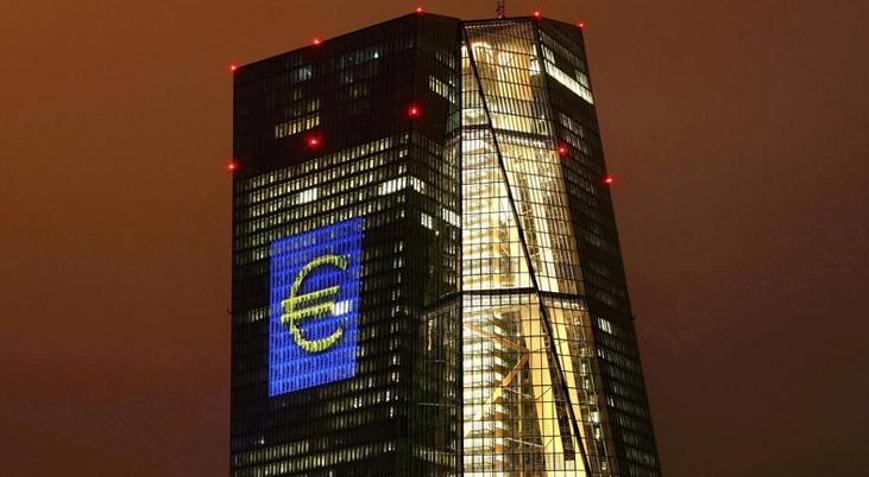 ECB para politikası uzun süre gevşek kalacak