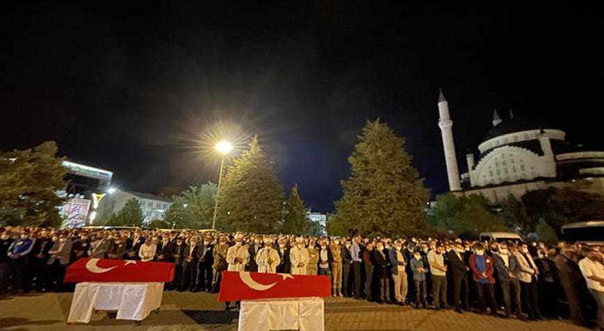 Bingölde PKK saldırısı 2 işçi şehit oldu