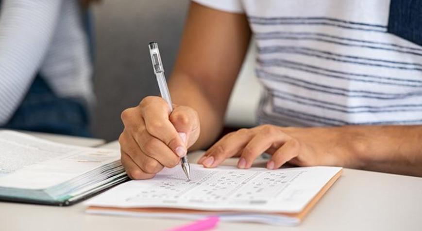 10. Sınıf Edebiyat Konuları Nelerdir 1. Dönem ve 2. Dönem 10. Sınıf Edebiyat Müfredatı 2025-2026