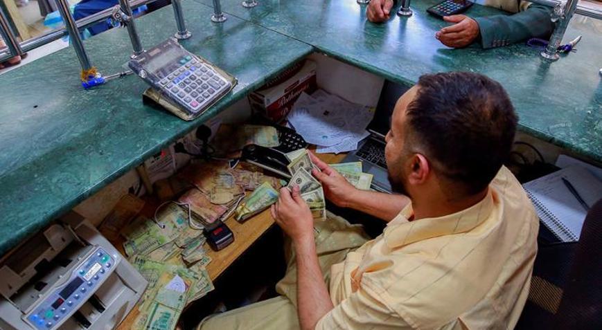 Yemende dolar rekor kırdı