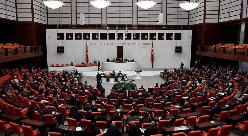Son dakika Küçük esnafa gelir vergisi muafiyeti TBMMden geçti