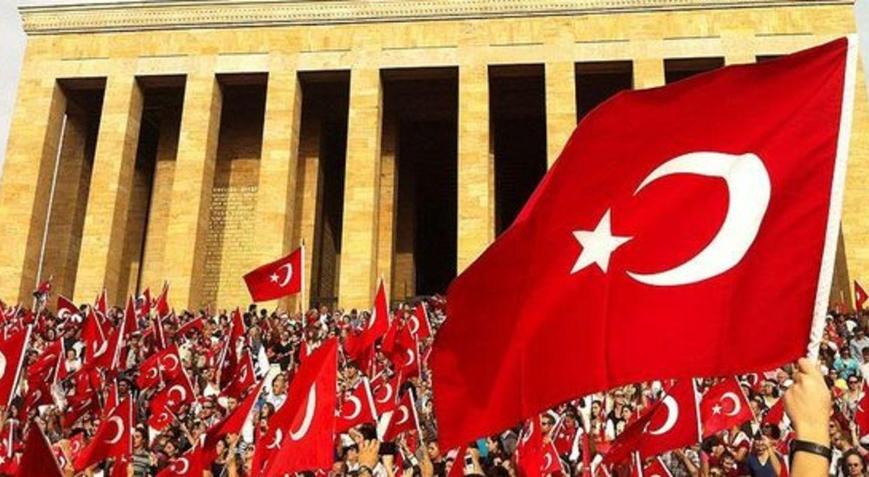 28 Ekim - 29 Ekim tatil mi, yarım gün mü 29 Ekim Cumhuriyet Bayramı resmi tatil mi