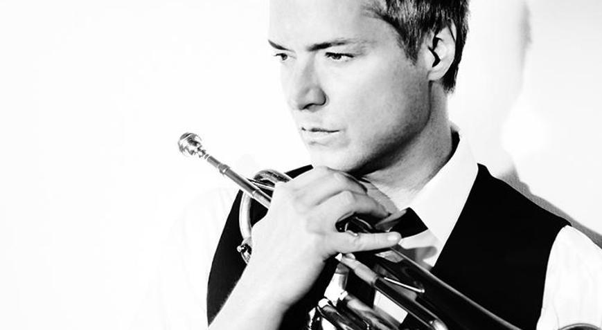 Chris Bottiden Atatürk Kültür Merkezinde konser