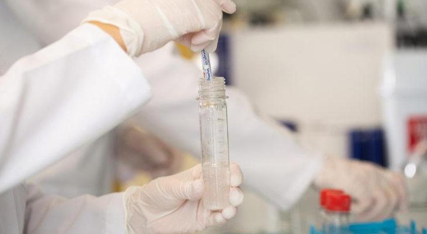 Türk bilim insanlarından PCR yerine gargara ile korona testi