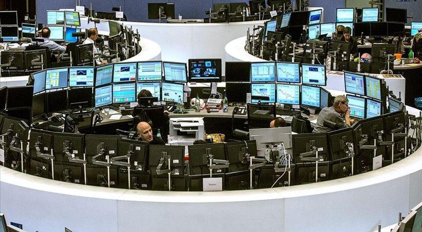 Piyasalar haftaya karışık seyirle başladı