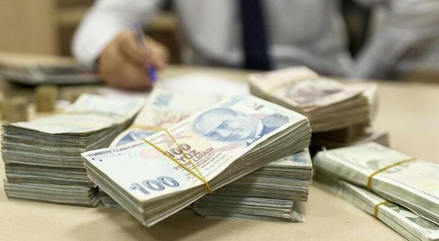 Hazine, 4.3 milyar lira borçlandı