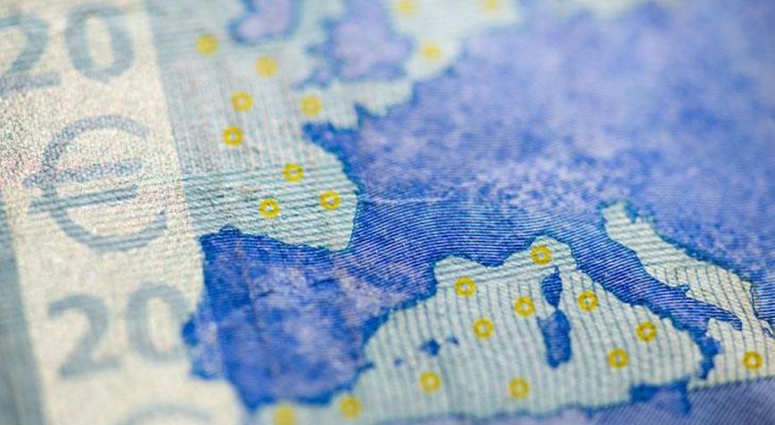 Almanyada hükümet 50 milyar euro verecek