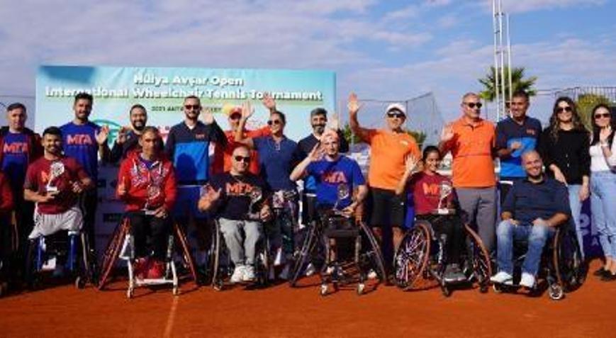 Uluslararası Tekerlekli Sandalye Tenis Hülya Avşar Open Turnuvası sona erdi