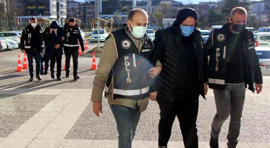 Bıçak parası alan doktor ve sağlık memuruna adli kontrol