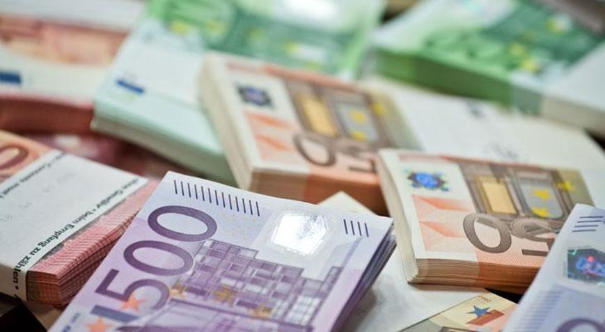 Euro banknotları yeniden tasarlanacak