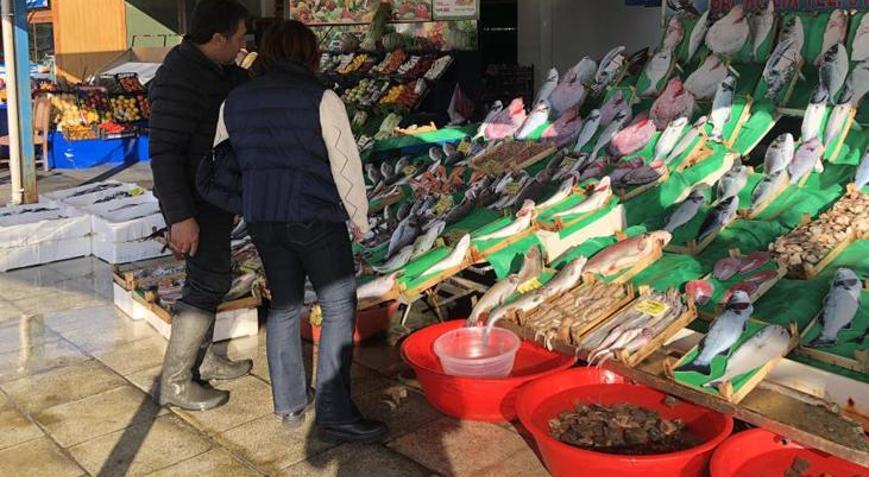 Lodos tezgahları da vurdu, en ucuz balık istavrit oldu