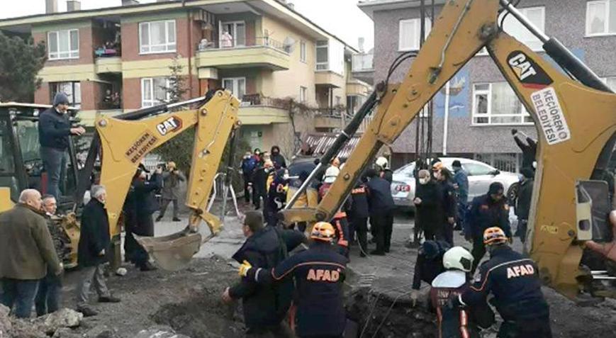 Ankarada yol çalışmasında göçük