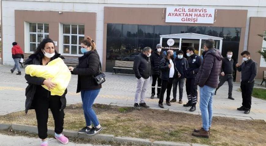 Takla atan otomobildeki 3 kişilik aile yara almadan kurtuldu