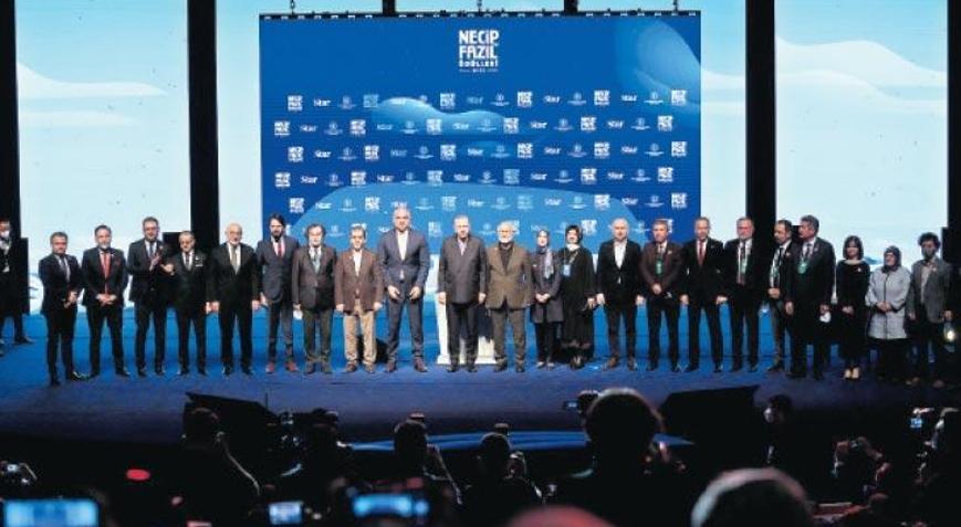 ‘Zorbalara karşı açılmış bir bayraktır’