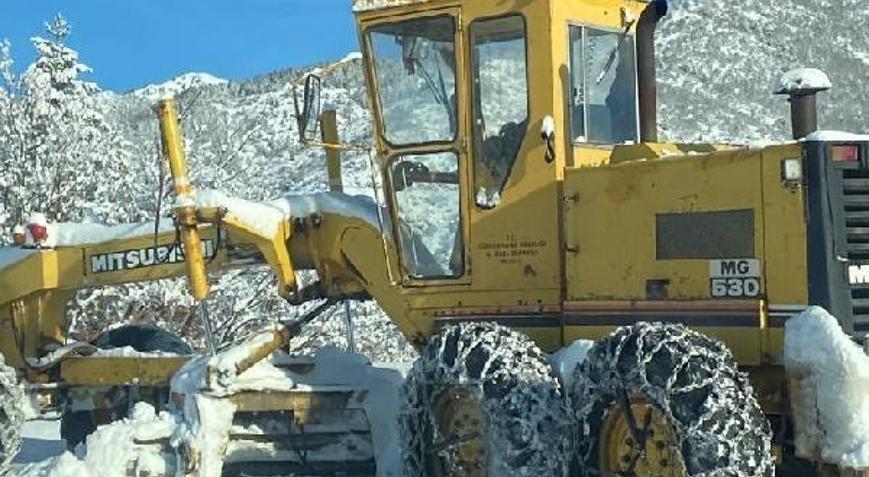 Gümüşhanede 23 köy yolu kardan kapandı