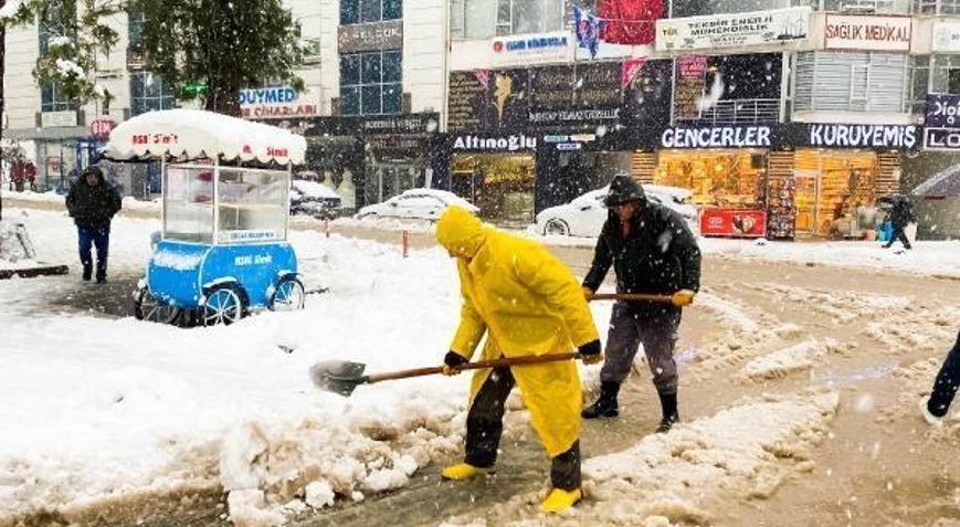 Erbaa'da yoğun kar mesaisi - Tokat Erbaa Haberleri